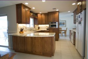 Attractive Kitchen With Woodgrain Cabinets